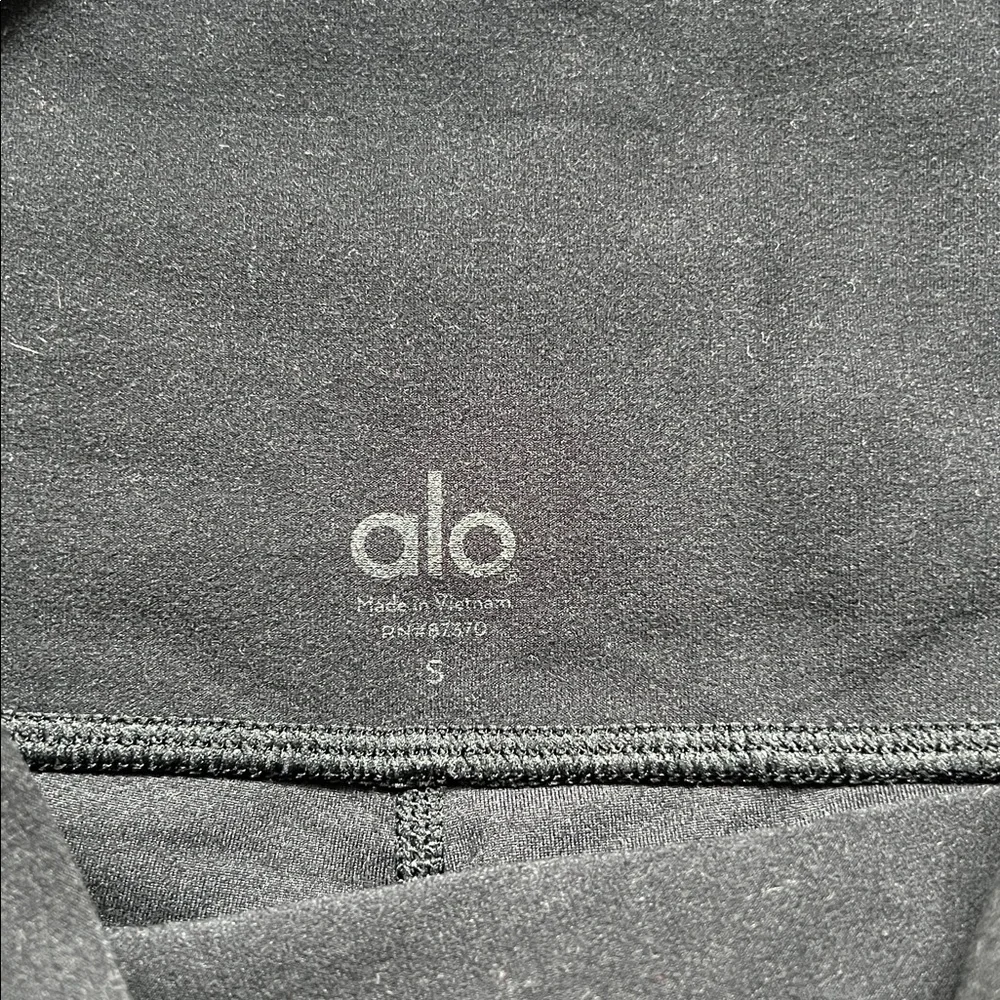 ALO Yoga comfortable high